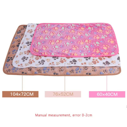 Soft Fluffy Multicolor Pet Blanket – Warm Dog & Cat Paw-Print Mat