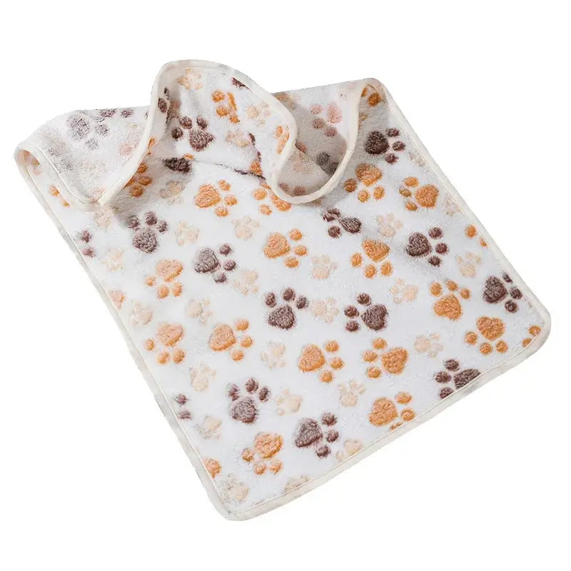 Soft Fluffy Multicolor Pet Blanket – Warm Dog & Cat Paw-Print Mat